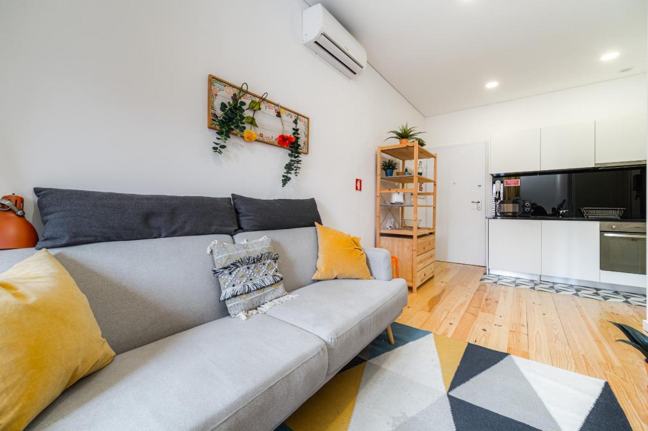 Nomad's Netto & Subway Apartment